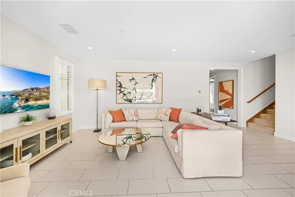 $2,580,000 | 164 Villa Ridge, Irvine, CA 92602