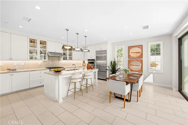 $2,580,000 | 164 Villa Ridge, Irvine, CA 92602