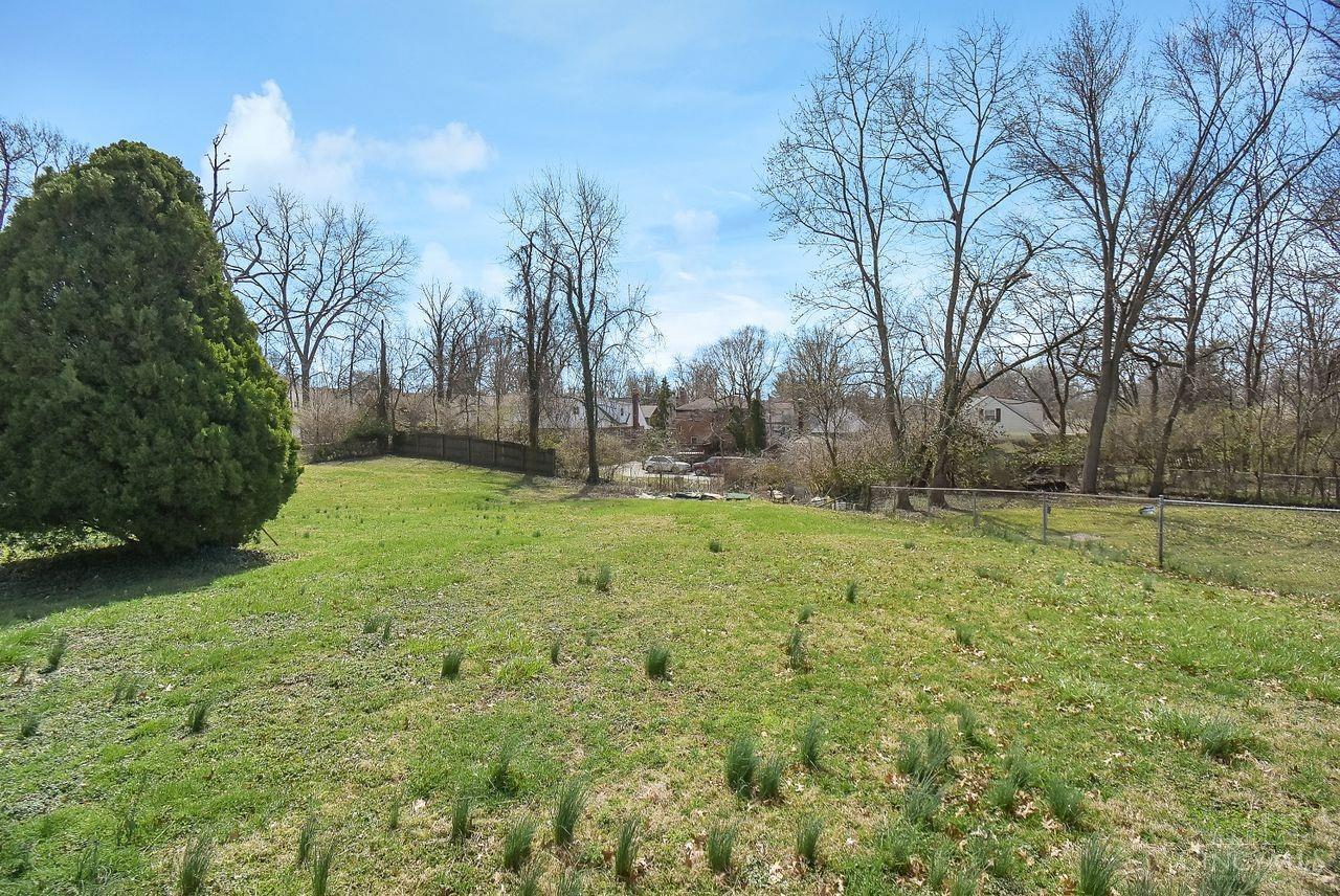 5183 Sidney Road Cincinnati, OH 45238 - Photo 29 of 33