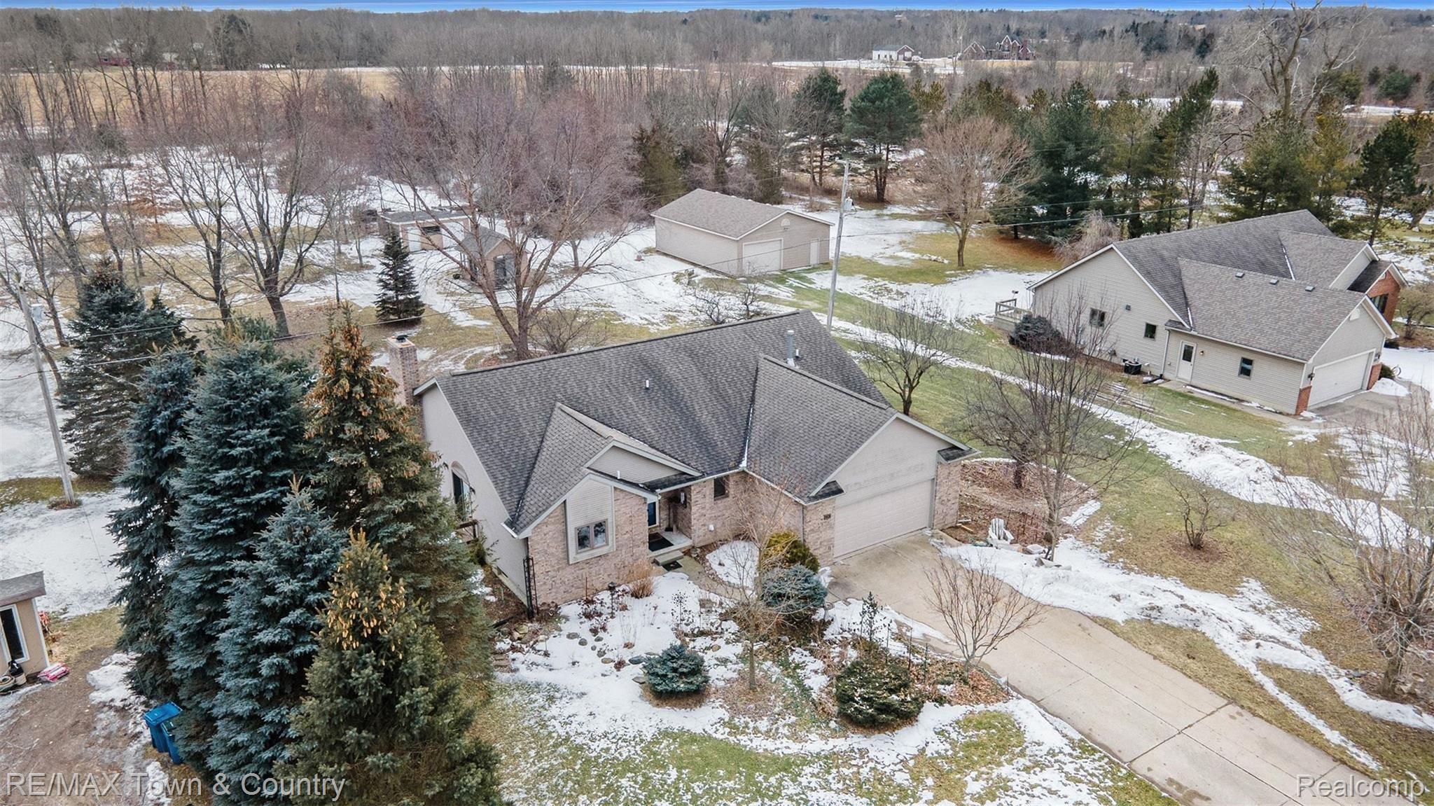 8297 Potter Road Flushing, MI 48433 - Photo 26 of 28 potter a 2.jpeg