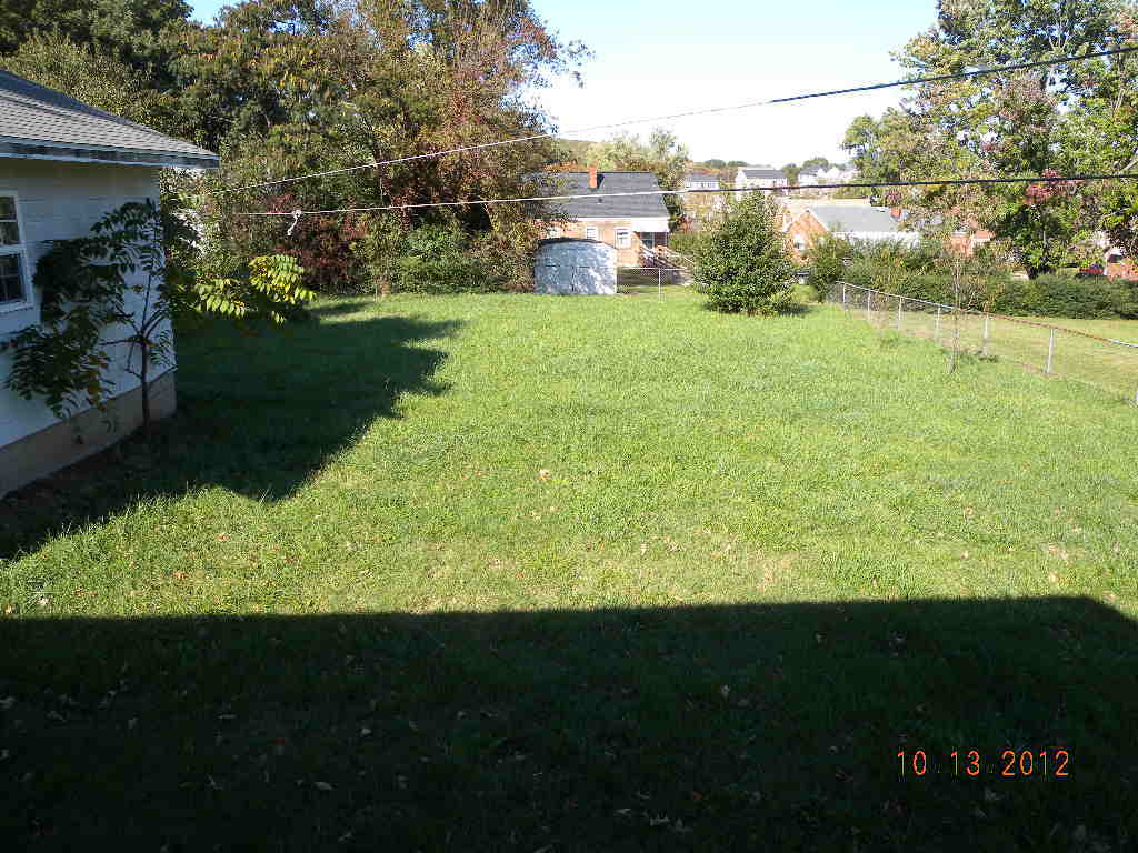 1126 Ray Road Southeast Roanoke, VA 24014 - Photo 14 of 17 053