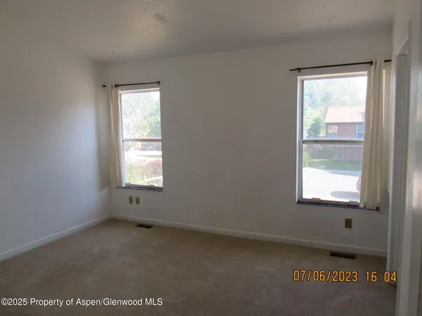 an empty room with a window