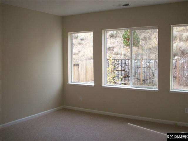 7165 Beacon Drive Reno, NV 89506 - Photo 5 of 8 Photo 5