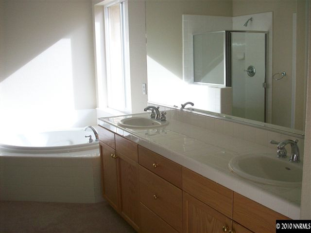 7165 Beacon Drive Reno, NV 89506 - Photo 7 of 8 Photo 7