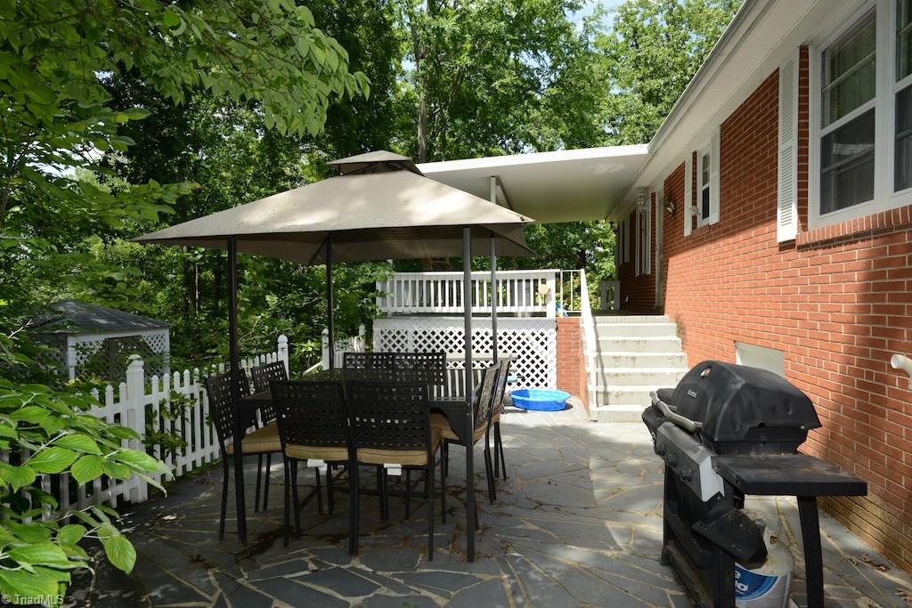 3201 Dillon Road Jamestown, NC 27282 - Photo 2 of 30 Gallery Image 2
