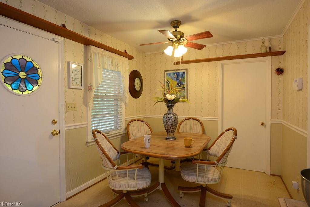 3201 Dillon Road Jamestown, NC 27282 - Photo 18 of 30 Gallery Image 18