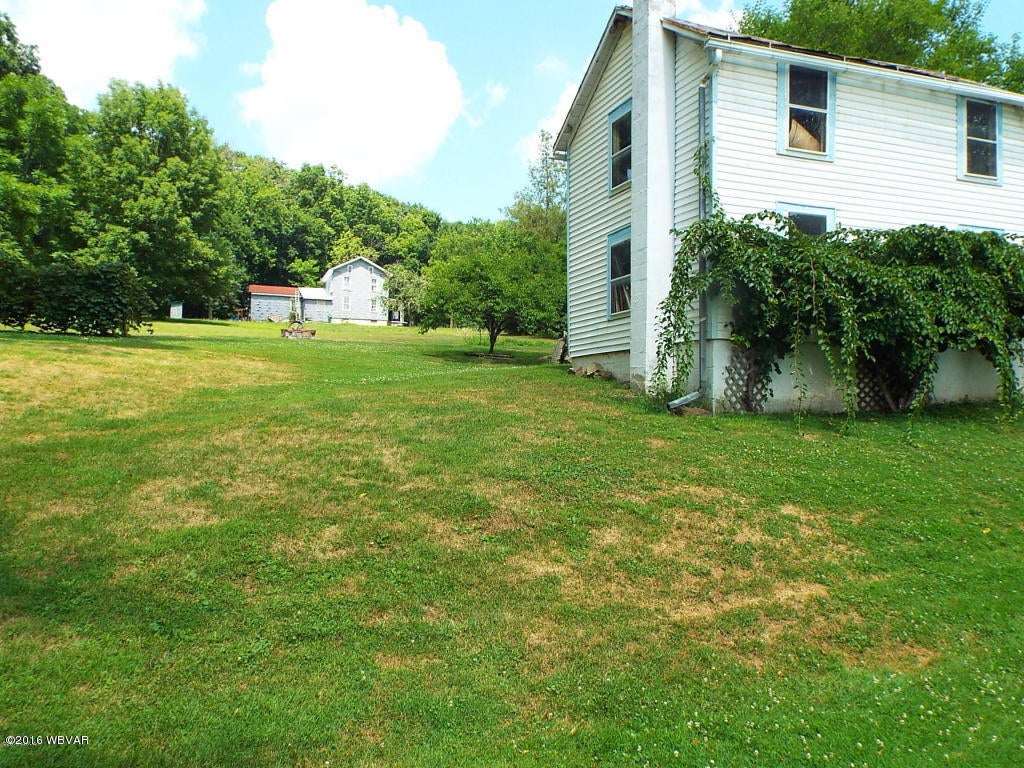 1314 West Valley Road Loganton, PA 17747 - Photo 6 of 36 20160808185305389985000000-o