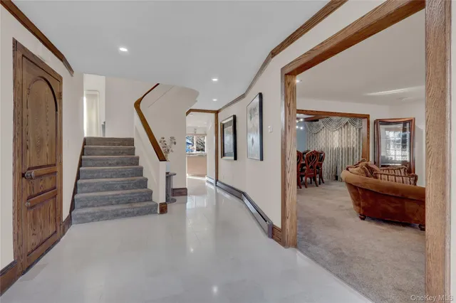 a view of entryway and hall