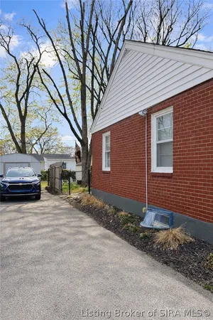$212,500 | 9 Louise Street, Jeffersonville, IN 47130