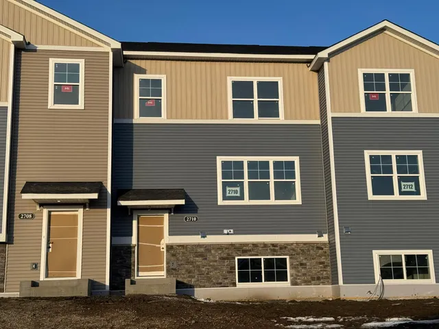 $338,000 | 2750 Kepler Avenue Northeast, St. Michael, MN 55376