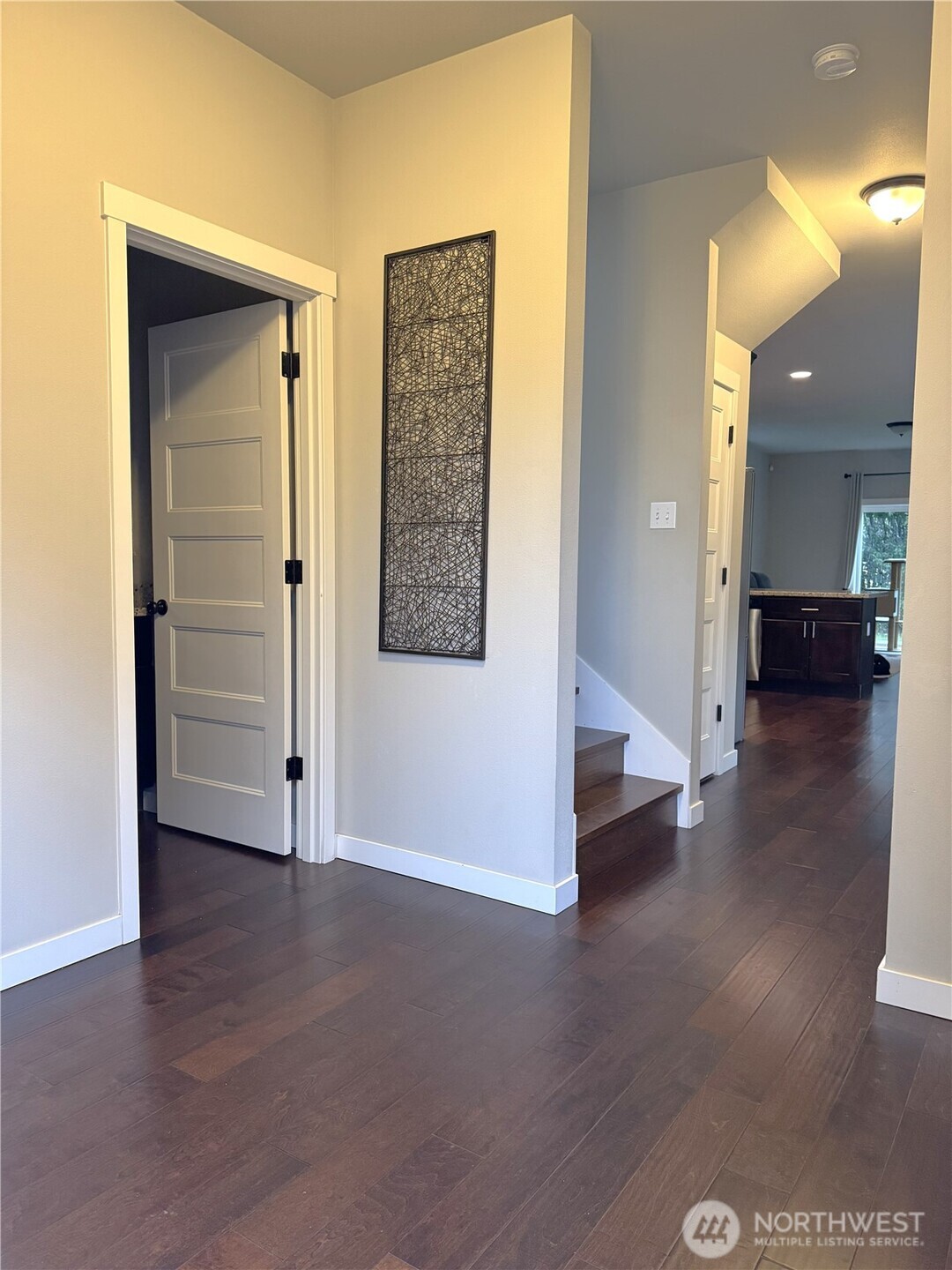 1422 South 47th Street Tacoma, WA 98408 - Photo 4 of 27