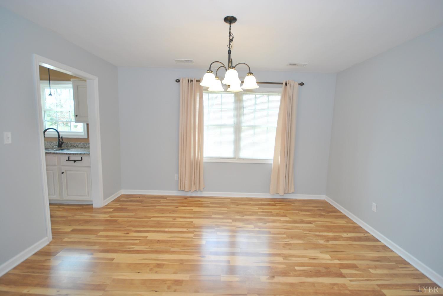 1127 Wiggington Road Lynchburg, VA 24501 - Photo 13 of 34 Gallery Image 13