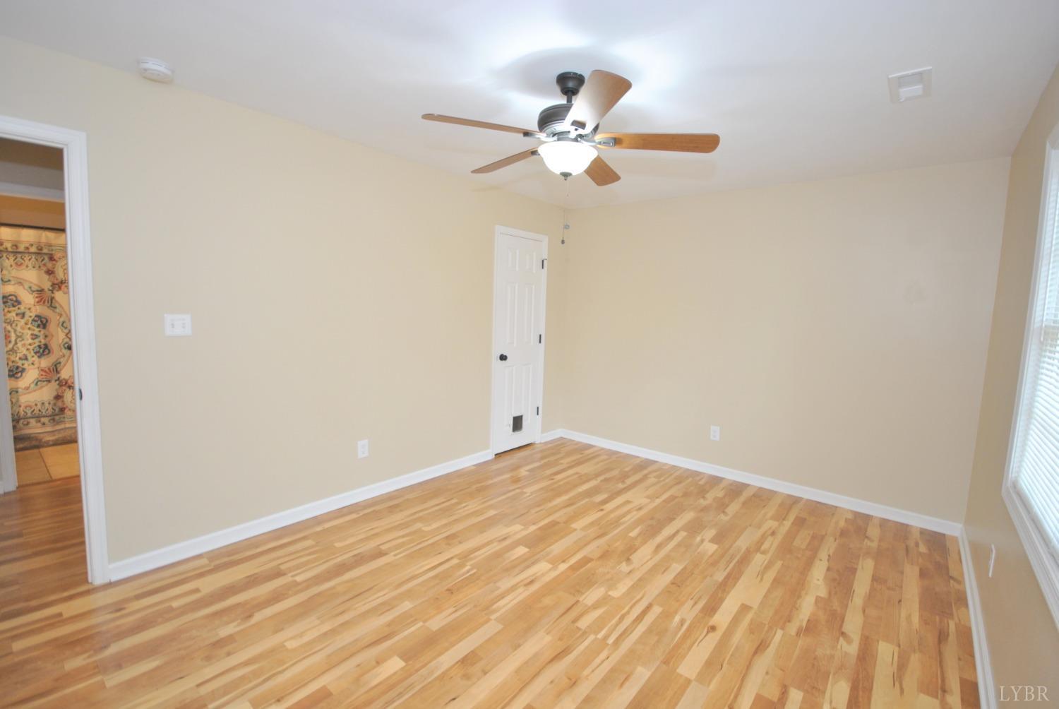 1127 Wiggington Road Lynchburg, VA 24501 - Photo 20 of 34 Gallery Image 20
