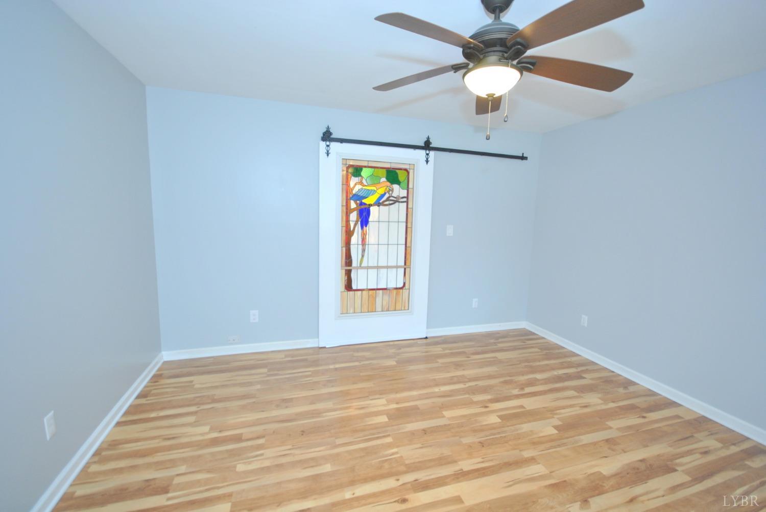 1127 Wiggington Road Lynchburg, VA 24501 - Photo 6 of 34 Gallery Image 6