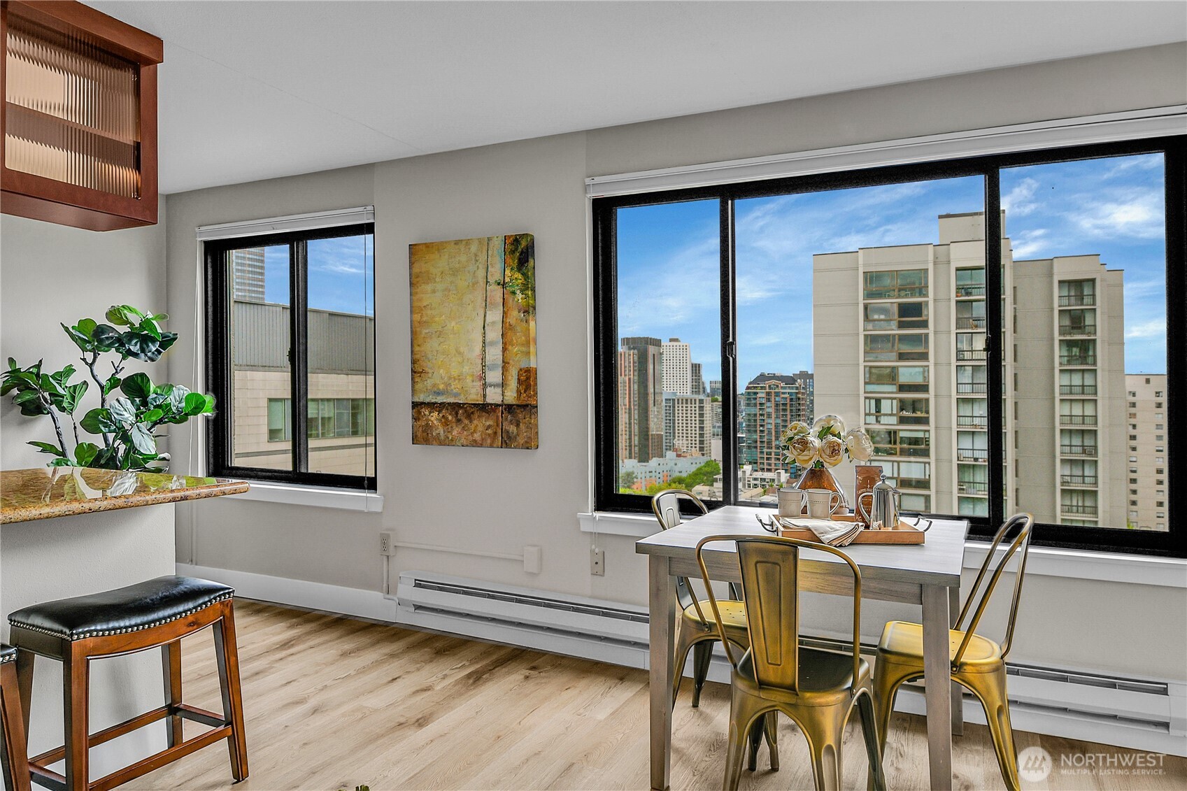 1105 Spring Street, Unit 1306 Seattle, WA 98104 - Photo 4 of 18 Gallery Image 4