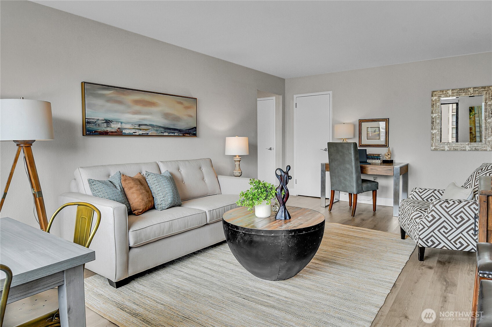 1105 Spring Street, Unit 1306 Seattle, WA 98104 - Photo 9 of 18 Gallery Image 9