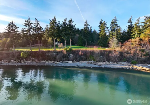 $2,227,000 | 0 Seahorse Lane, Oak Harbor, WA 98277