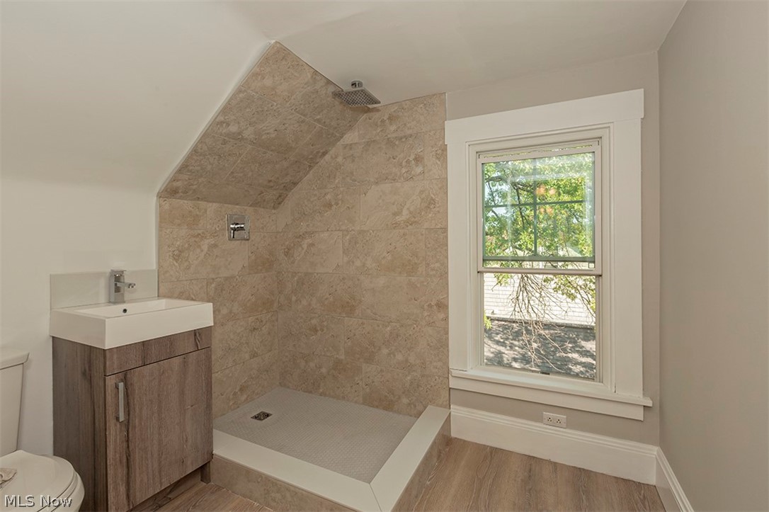2260 Briarwood Road Cleveland, OH 44118 - Photo 27 of 35