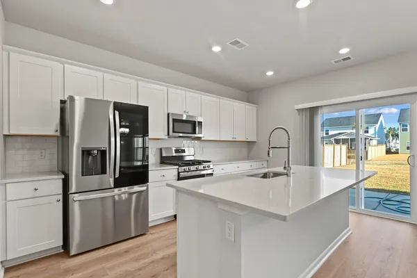 $2,495 | 137 Wood Sage Run, Summerville, SC 29485