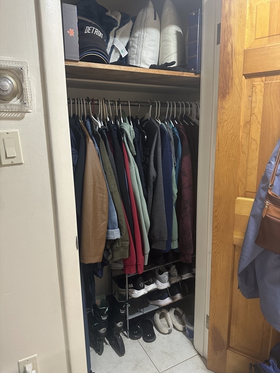 907 Beacon Street, Unit 1 Boston, MA 02215 - Photo 12 of 16