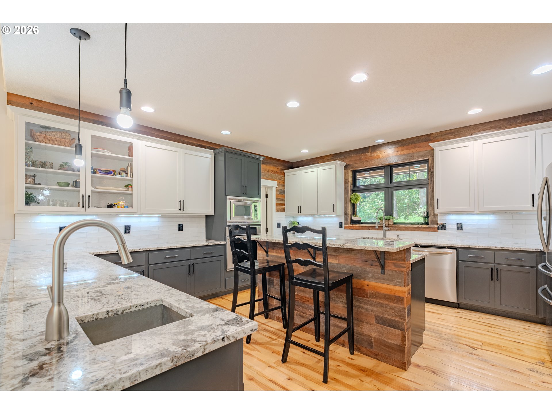 28420 Northeast 61st Street Camas, WA 98607 - Photo 12 of 48
