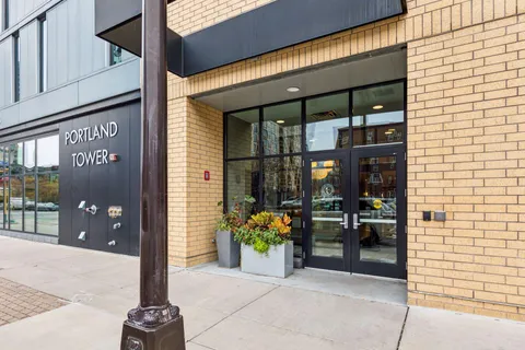 $595,000 | 740 Portland Avenue, Unit 1714, Minneapolis, MN 55415