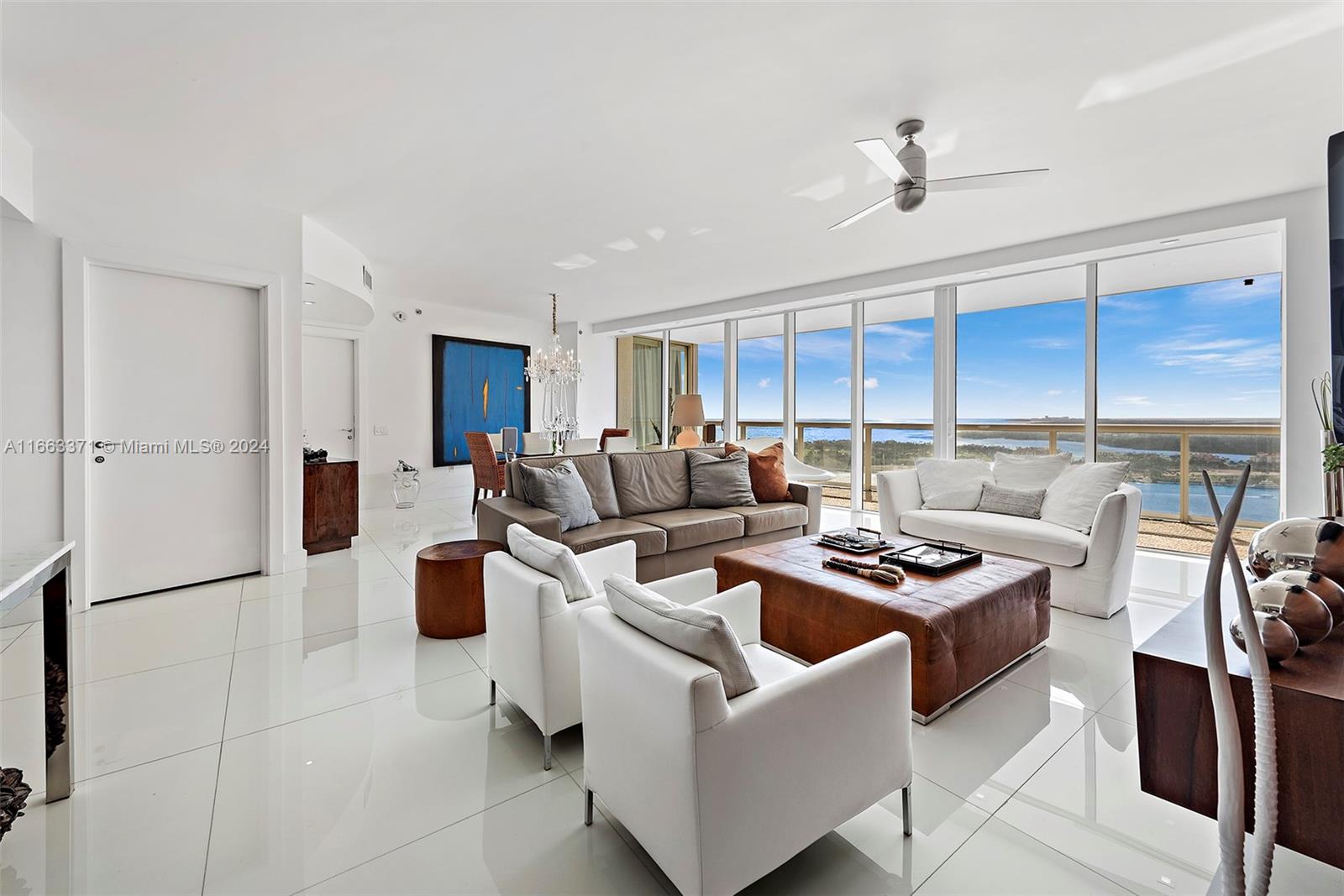 450 Alton Road, Unit 3601 Miami Beach, FL 33139 - Photo 2 of 50 Gallery Image 2