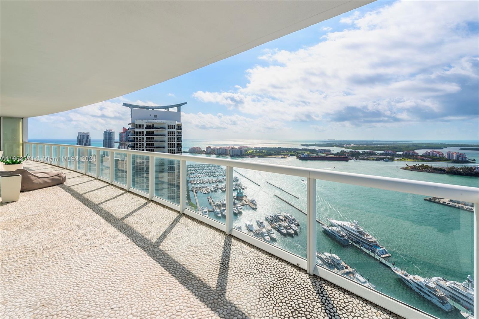 450 Alton Road, Unit 3601 Miami Beach, FL 33139 - Photo 31 of 50 Gallery Image 31