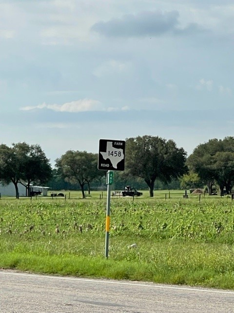 10932 Mlcak Road Sealy, TX 77474 - Photo 4 of 11
