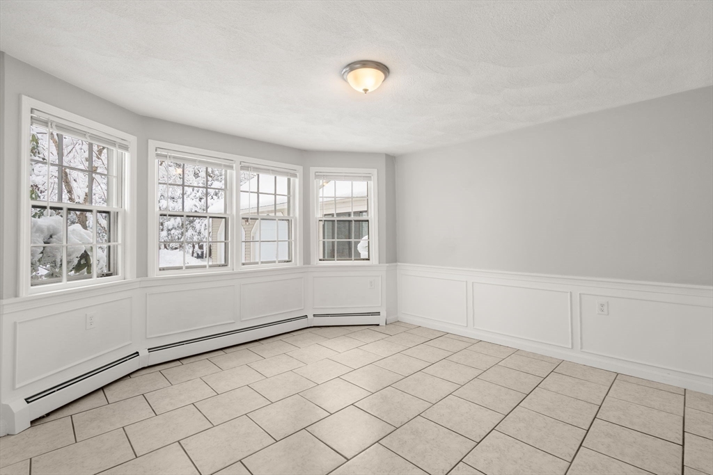 14 Turner Ridge Road Marlborough, MA 01752 - Photo 13 of 33