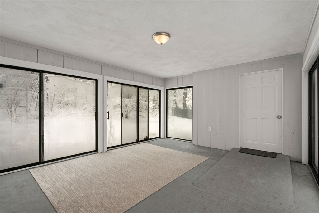 14 Turner Ridge Road Marlborough, MA 01752 - Photo 27 of 33