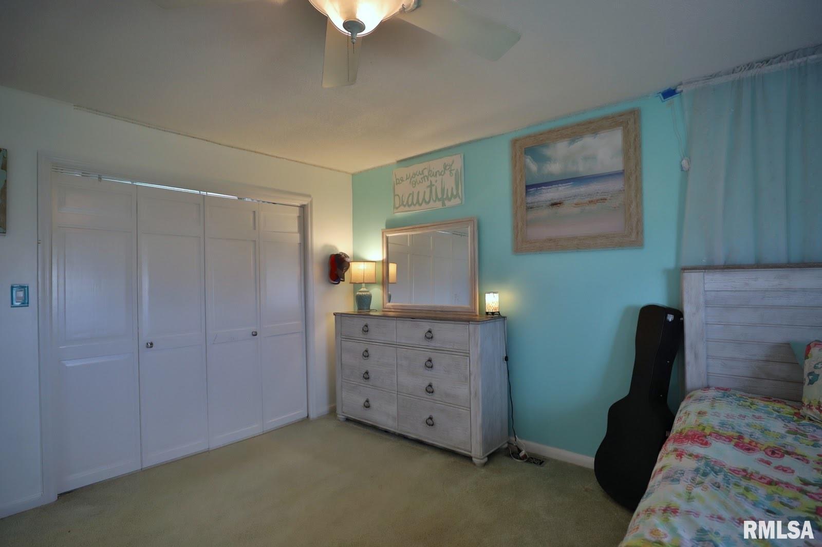 1214 Spring Bay Road East Peoria, IL 61611 - Photo 17 of 22 Gallery Image 17