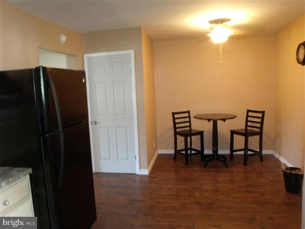 900 Hilltop Road Curtis Bay, MD 21226 - Photo 4 of 6 Dining Room