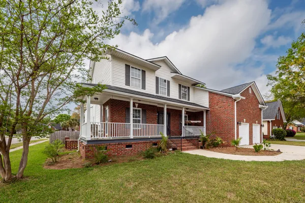 $629,000 | 119 Spalding Circle, Goose Creek, SC 29445