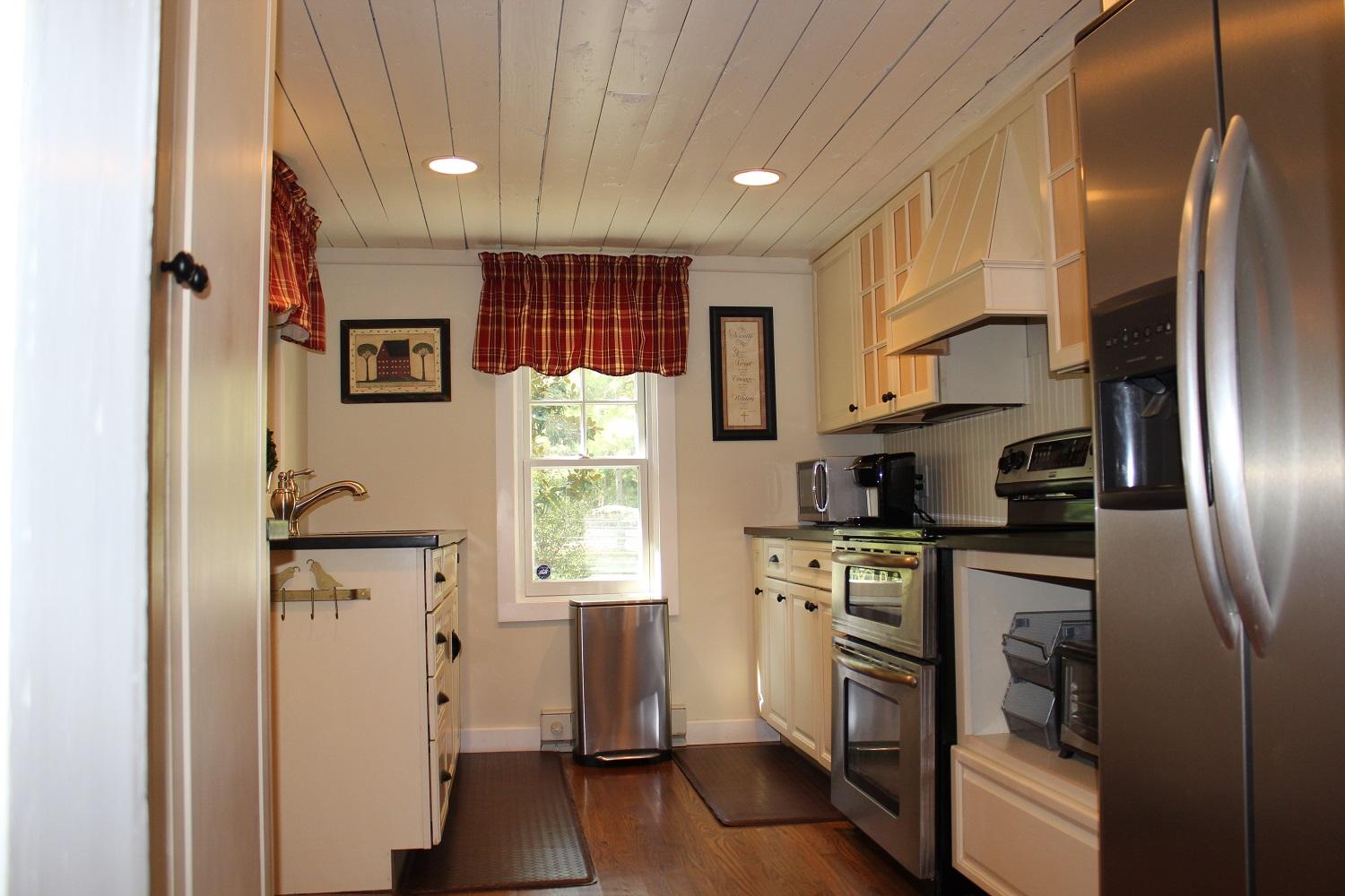 264 Causey Road Vass, NC 28394 - Photo 11 of 48 Kitchen