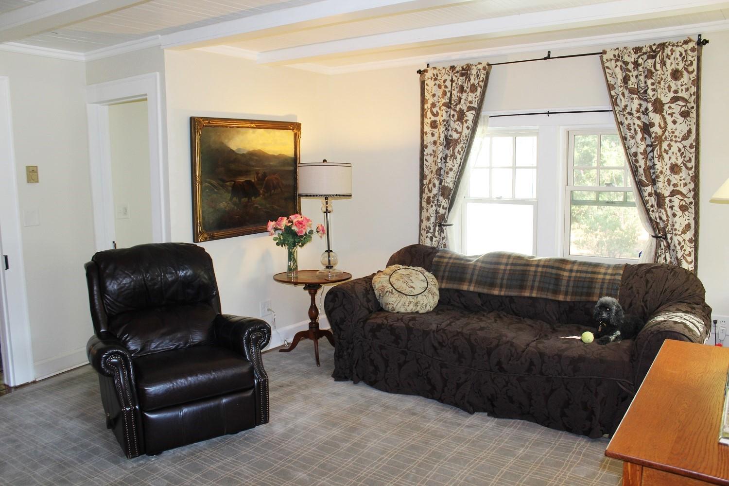 264 Causey Road Vass, NC 28394 - Photo 15 of 48 Living Room