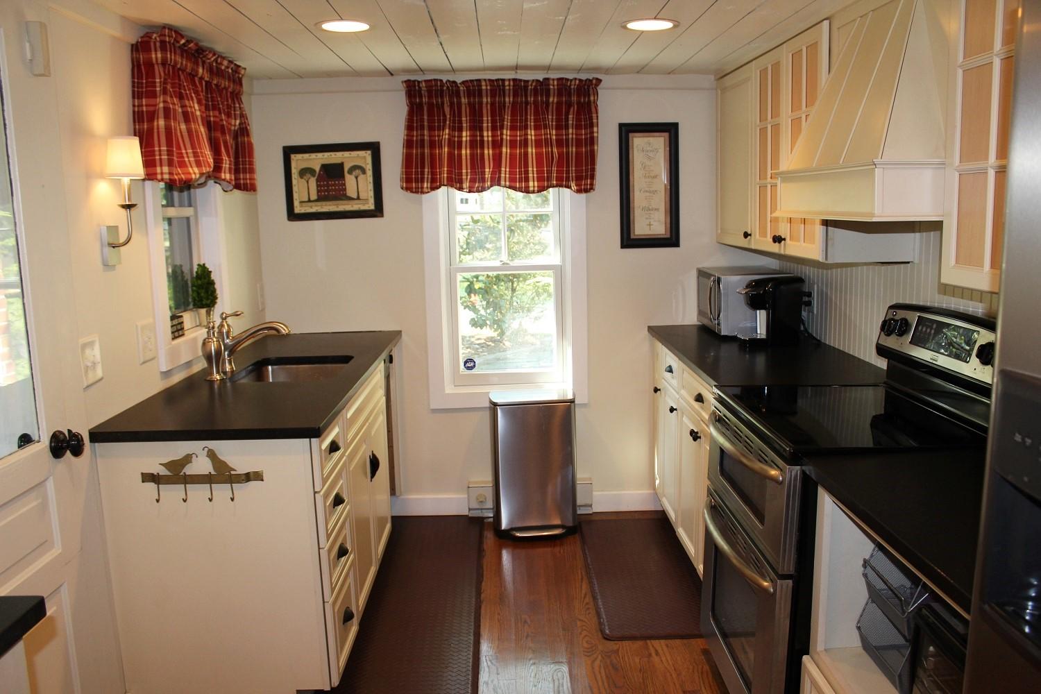 264 Causey Road Vass, NC 28394 - Photo 7 of 48 Kitchen
