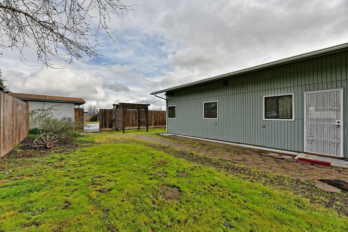 6486 Blackwell Road Central Point, OR 97502 - Photo 25 of 28 Additional Photo