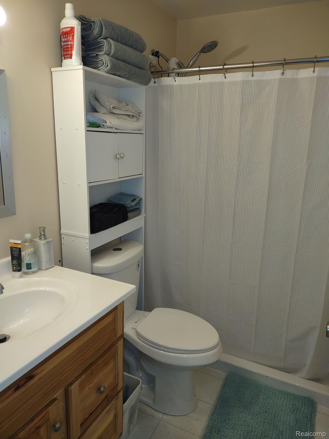 6504 Reid Road Swartz Creek, MI 48473 - Photo 20 of 34 Gallery Image 20
