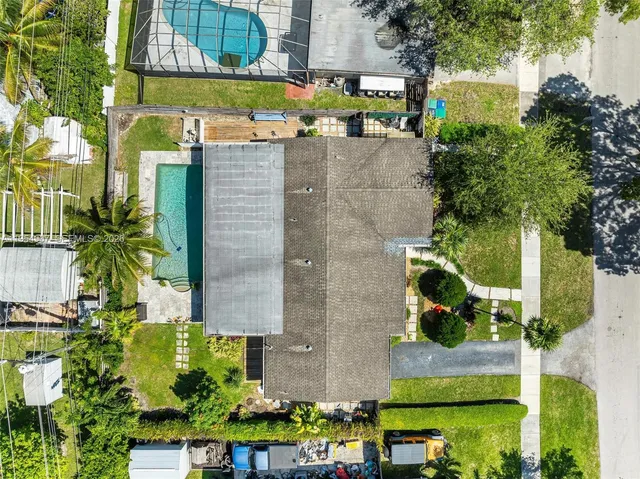 an aerial view of multiple house