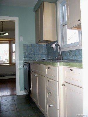 3214 Cumberland Road Berkley, MI 48072 - Photo 3 of 7 Updated Kitchen