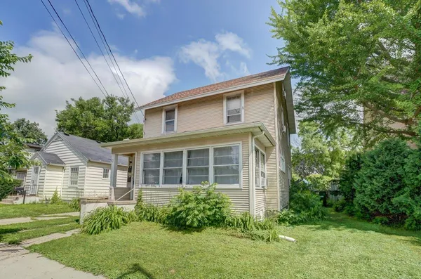 $1,375 | 2652 Milwaukee Street, Unit 1, Madison, WI 53704