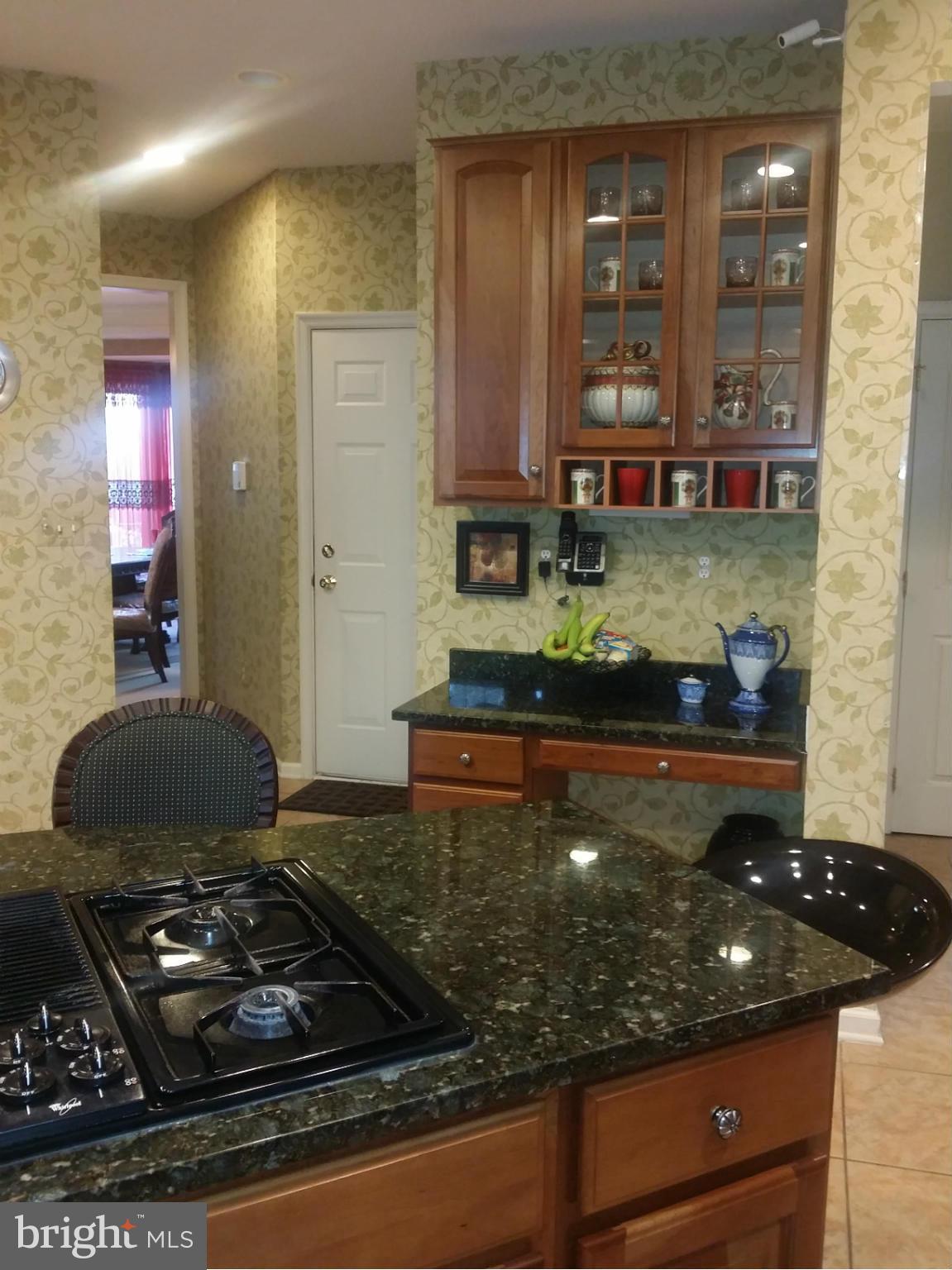 6600 Cork Tree Way Clinton, MD 20735 - Photo 11 of 19 Kitchen