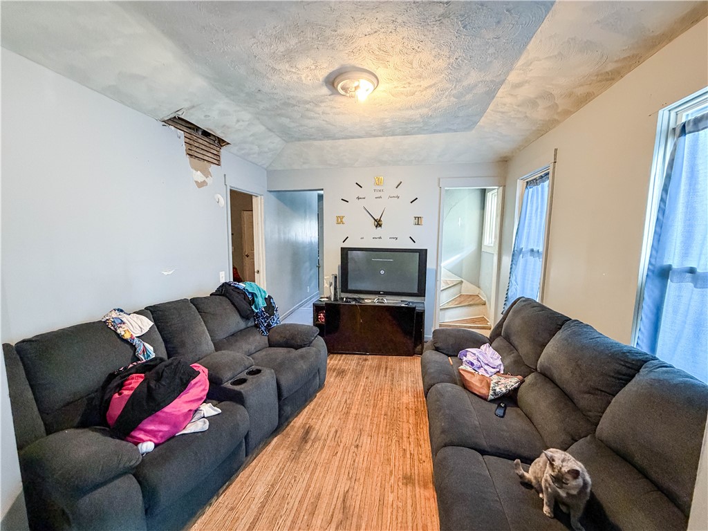 292 Child Street Rochester, NY 14611 - Photo 3 of 10