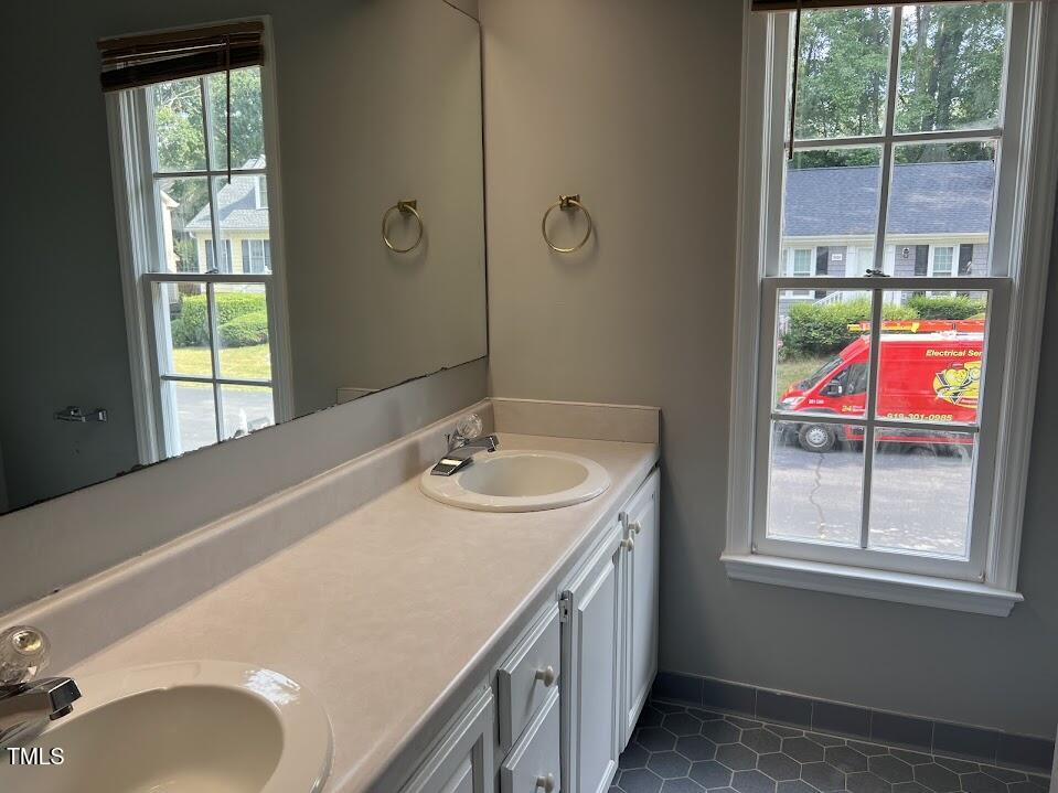 3617 East Jameson Road Raleigh, NC 27604 - Photo 2 of 38 IMG_5096
