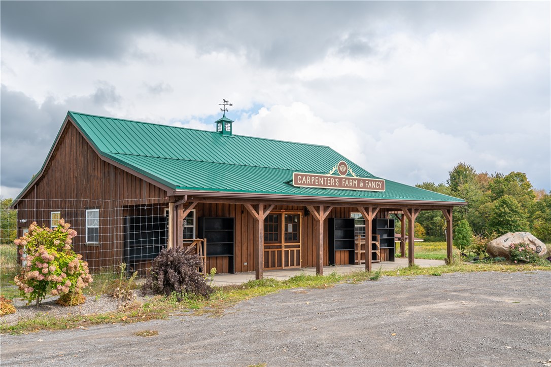 14877 West Ridge Road Albion, NY 14411 - Photo 1 of 1