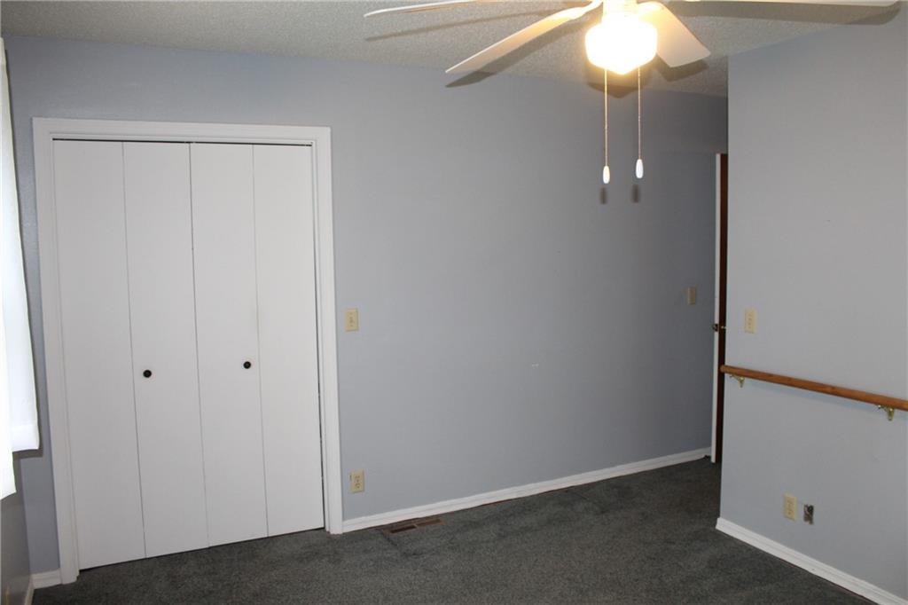 1470 Texas Road Iola, KS 66749 - Photo 13 of 22