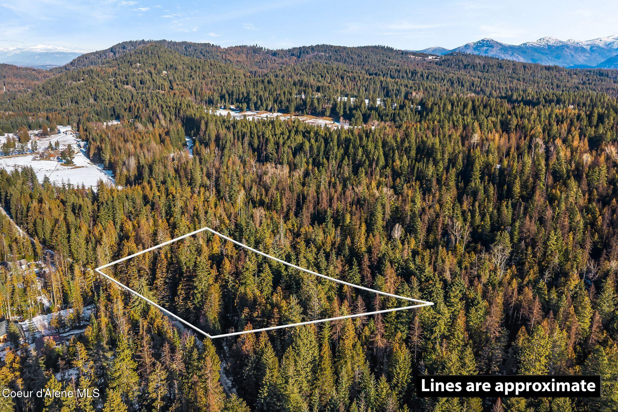 9775 Bottle Bay Road Sagle, ID 83860 - Photo 14 of 26 .