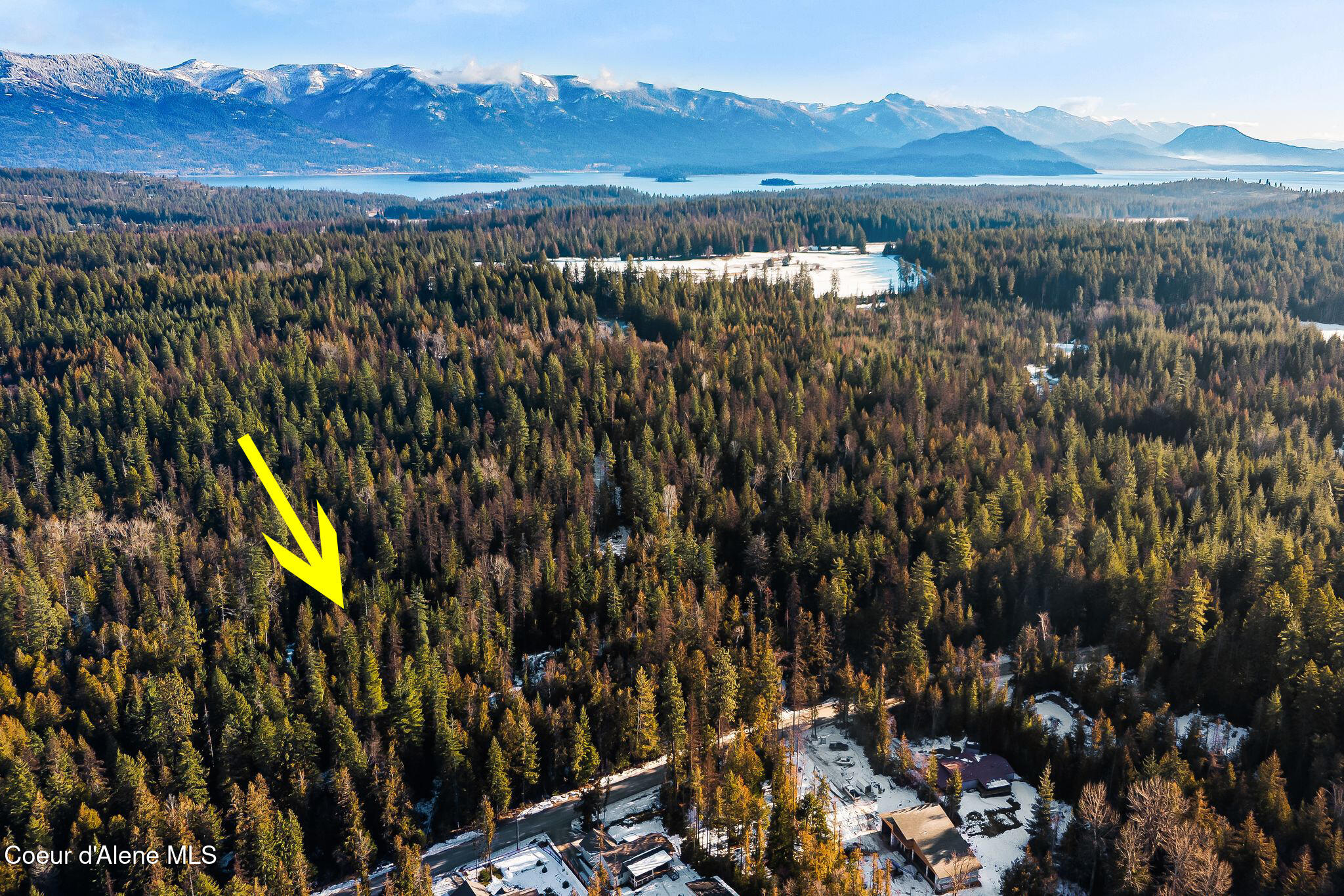 9775 Bottle Bay Road Sagle, ID 83860 - Photo 15 of 26 .