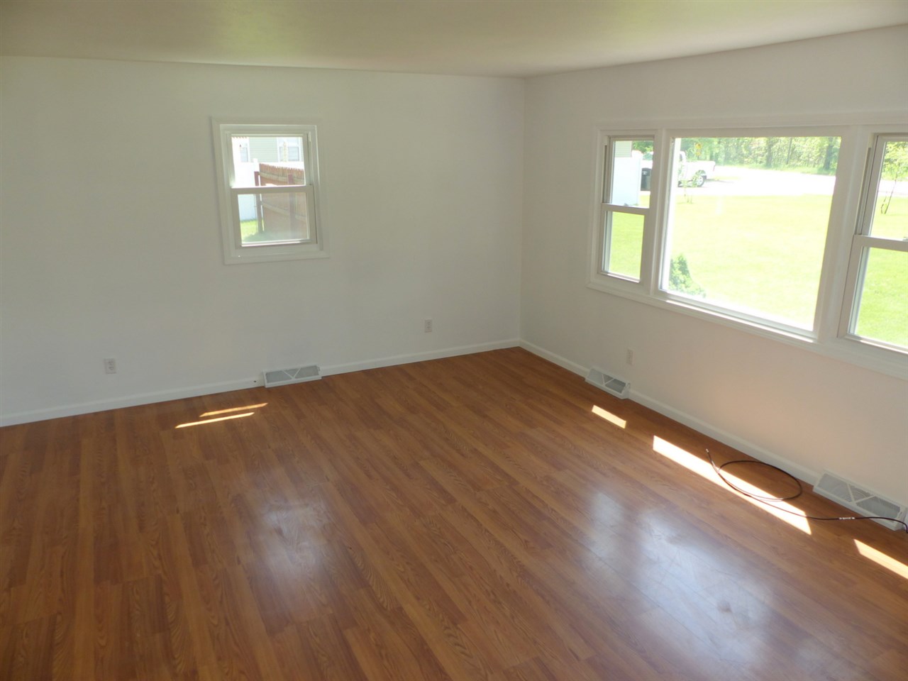 12281 Day Road Mishawaka, IN 46545 - Photo 12 of 33 Gallery Image 12